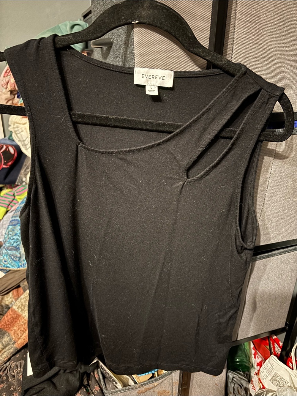 Evereve Black Sleeveless Asymmetrical Cutout Tank Top L